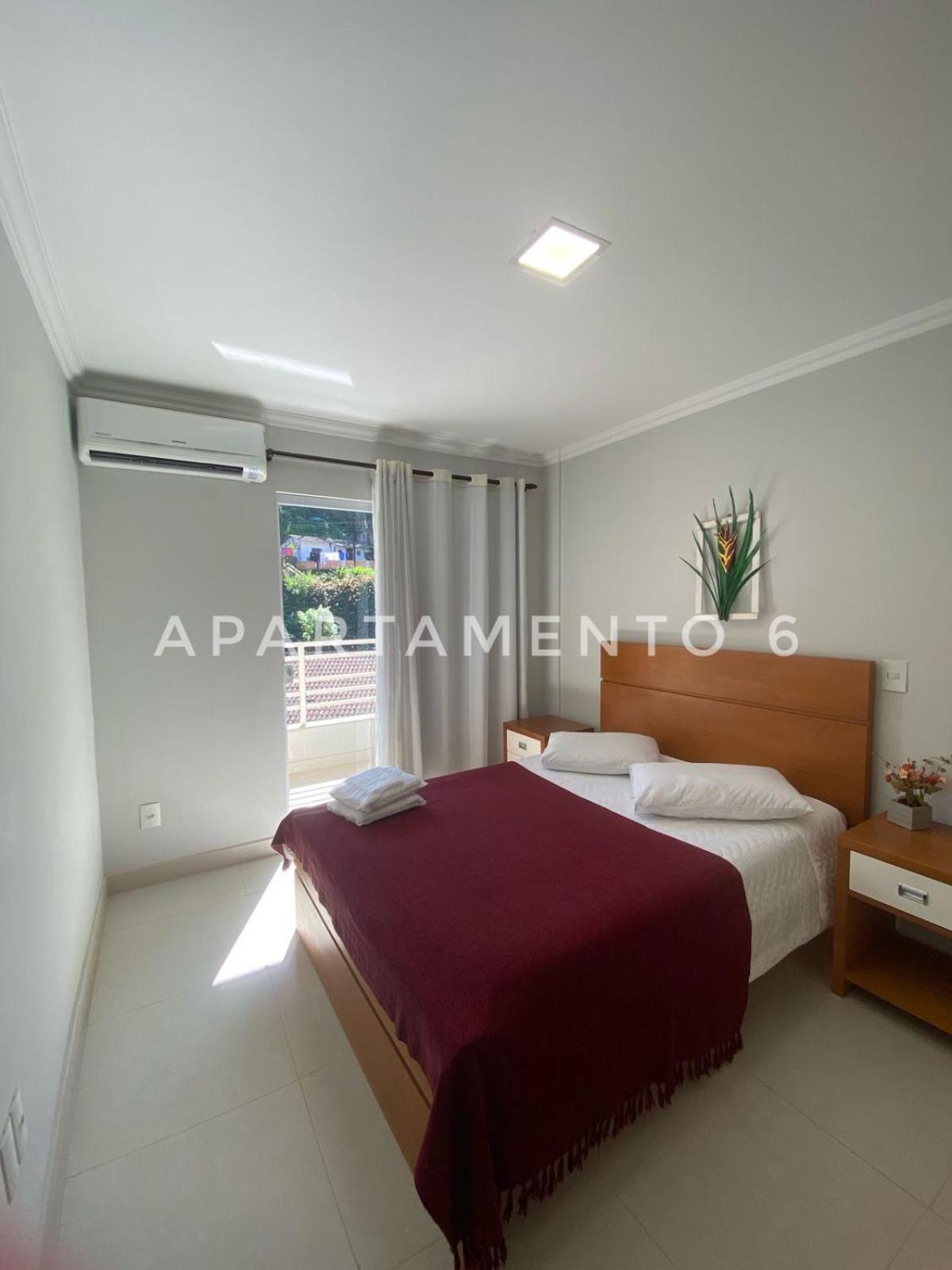 Apartment Ii *